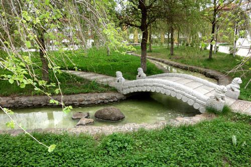 ļ